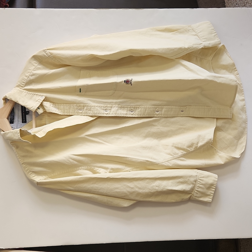 Tommy Hilfiger Button-Up